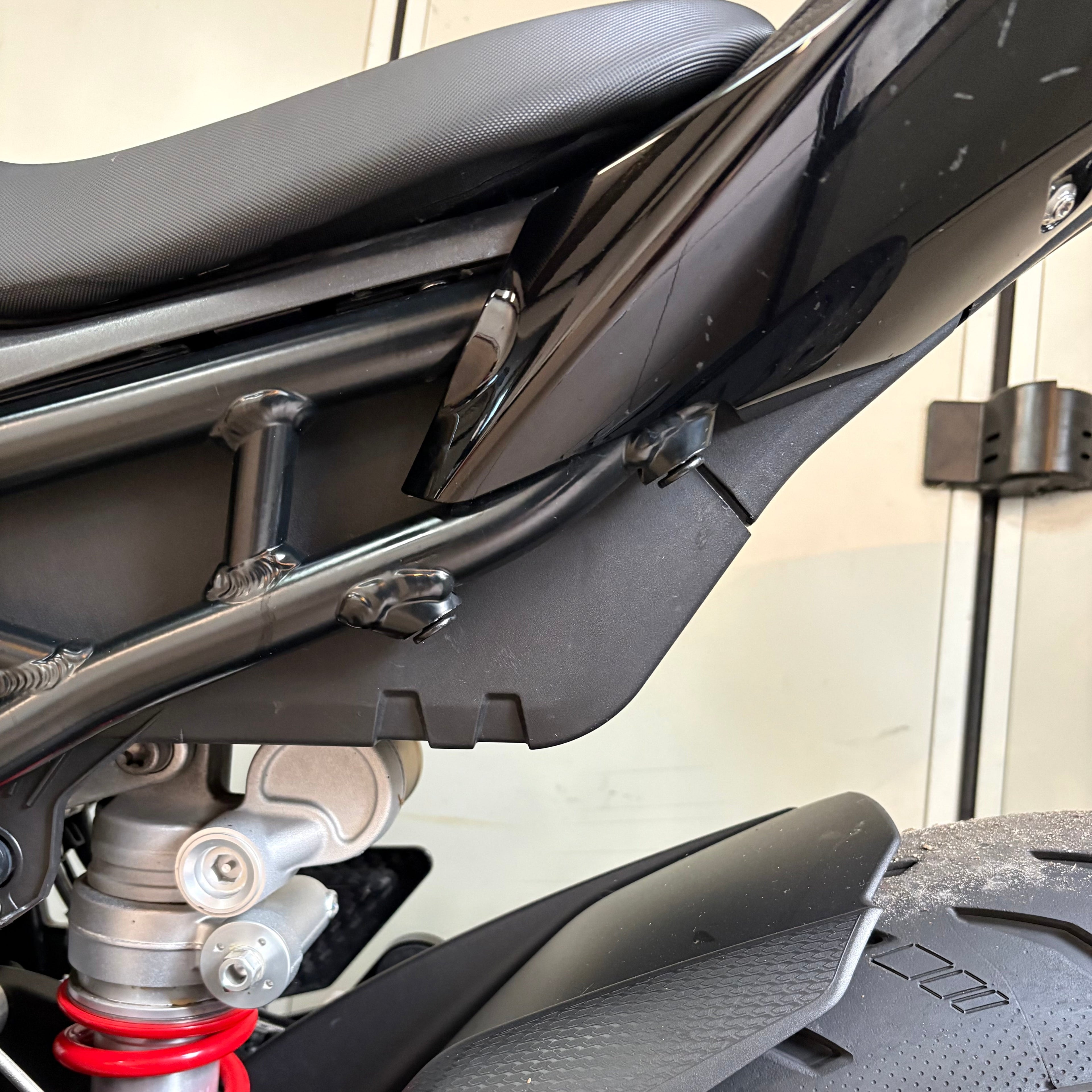 Abdeckschrauben Soziusfussrasten RideMount