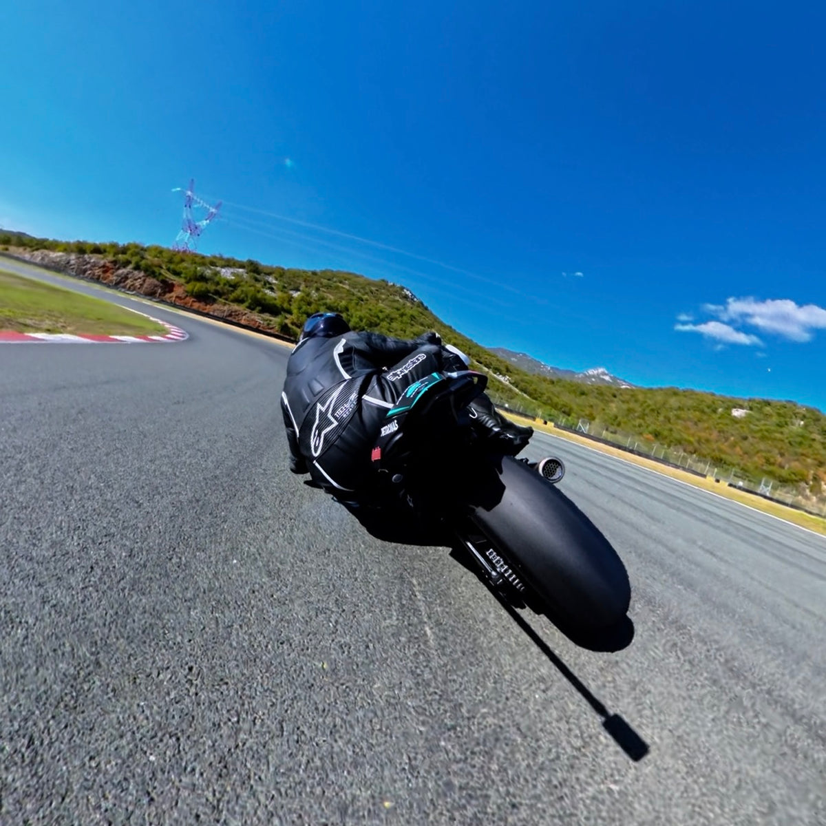 Selfie Stick Halterung für Motorrad - Insta360, DJI, RideMount